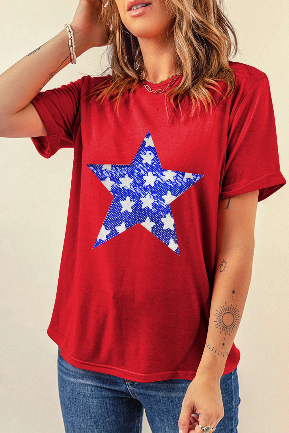 Red Star Graphic Round Neck Roll Up Sleeve Tee