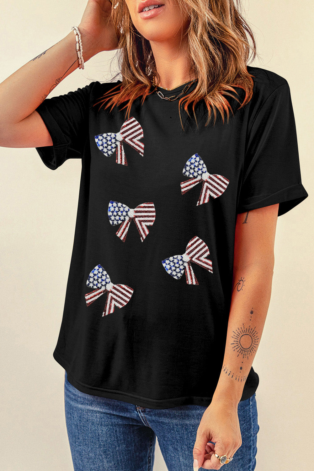 Black Sequined Flag Bowknot Graphic Roll Up Sleeve T Shirt