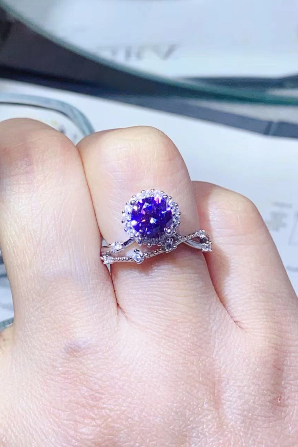 604a66fedc724a27a0cc3d5fa23b299c-Max