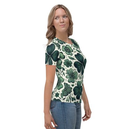 I'm on a clover mission this St. Paddy's - four leaves or bust Women's T-shirt