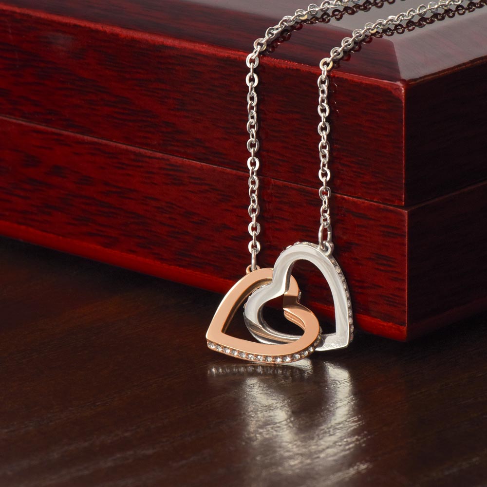 Jewelry - Hearts Entwined: Elegance In Every Link – Unlock Love With Our Interlocking Heart Necklace